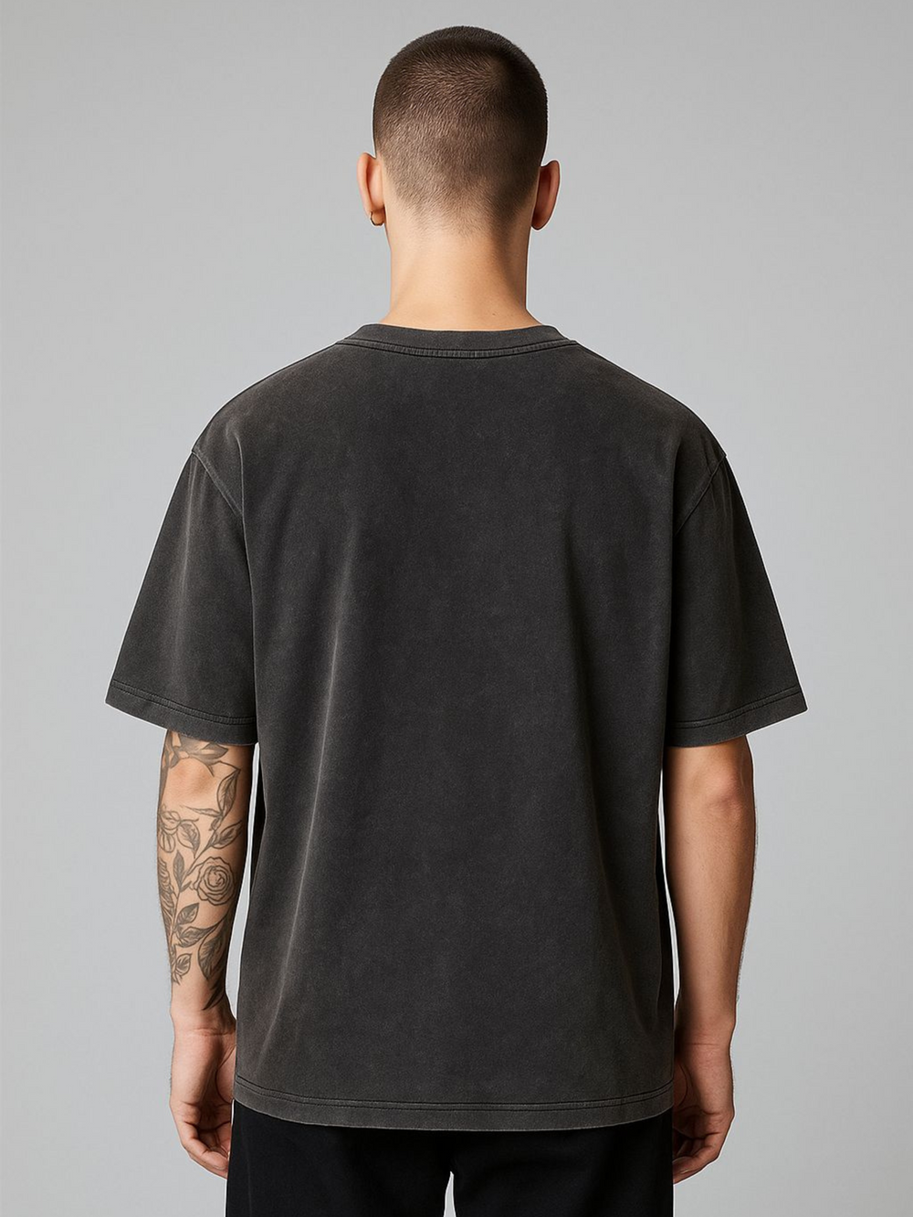 STELLAR NOVA OVERSIZED TEE